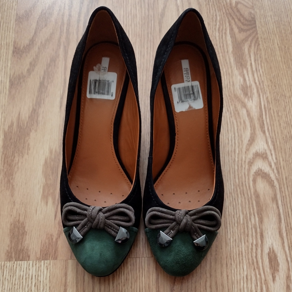 GEOX Elegant Black and Green Suede Women's Shoes - Picture 9 of 9